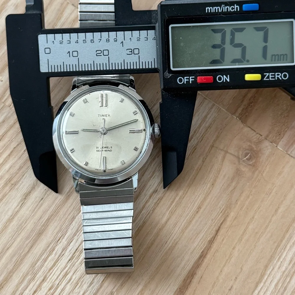 Timex 1968 Prestige 21 Jewels Self-Winding Vintage Watch Stainless Bracelet